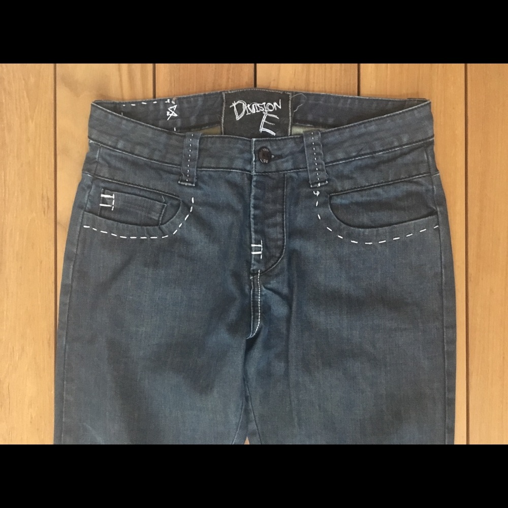 Division E Denim 32”
